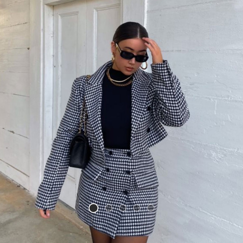 F21 Houndstooth Skirt